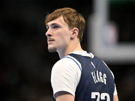 Lo que está haciendo Cooper Flagg con 18 años que tiene a todos impresionados