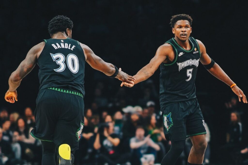 Rumores NBA: Timberwolves no quiere esperar y va con todo por este base 1 Rumores NBA: Timberwolves no quiere esperar y va con todo por este base