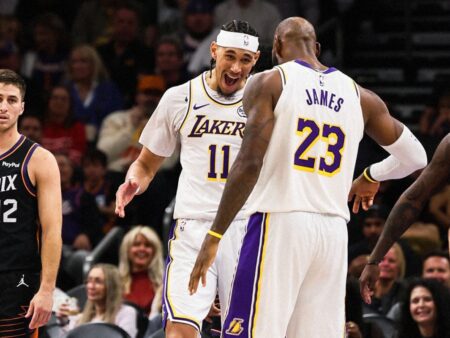 El movimiento inesperado de los Lakers que sacude su plantilla